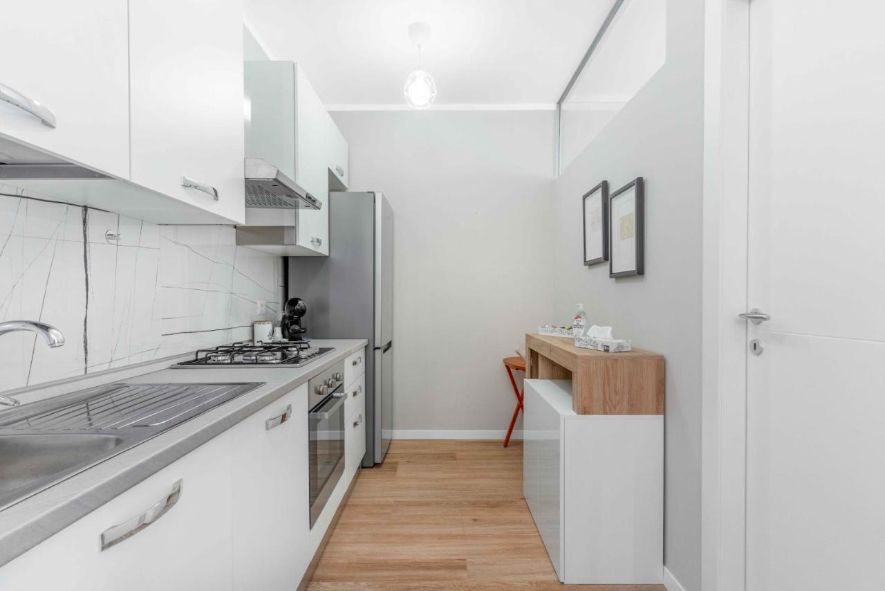 Appartamento Bo13 -crescenzago- Bright - Wifi - Elegant *